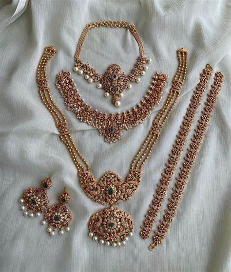 Women Fashion Jewellery-Dunav Trade